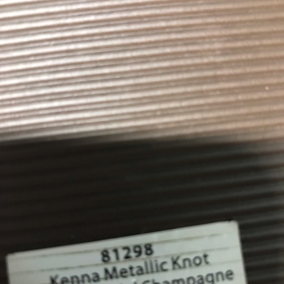 Brand New Boutique metallic knot T-strap sandal - Picture 5 of 5